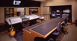 StudioControlsm